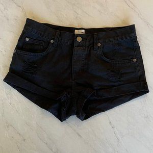 Amuse Society Jean Shorts Size 26